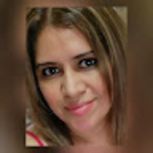 Meet your Posher, Claudia